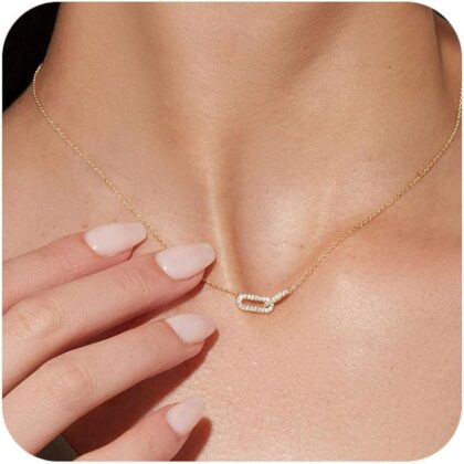 Freekiss Gold Pendant Necklace for Women, Dainty Diamond Necklaces for Women Simple 14K Gold Plated Paperclip Choker Necklaces Cute Minimalist Open Oval Necklaces Gold Jewelry for Women Gifts